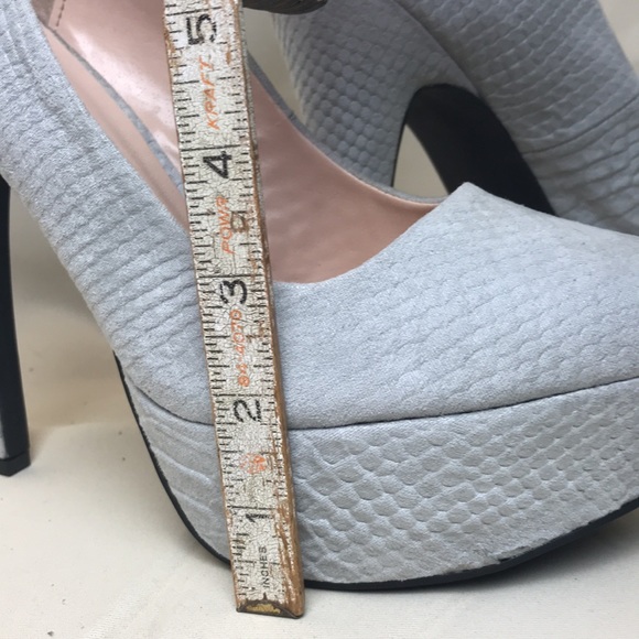 Grey high heeled velvet platform shoes size 10 - Picture 8 of 9